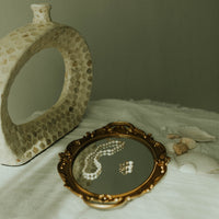 eros pearl necklace