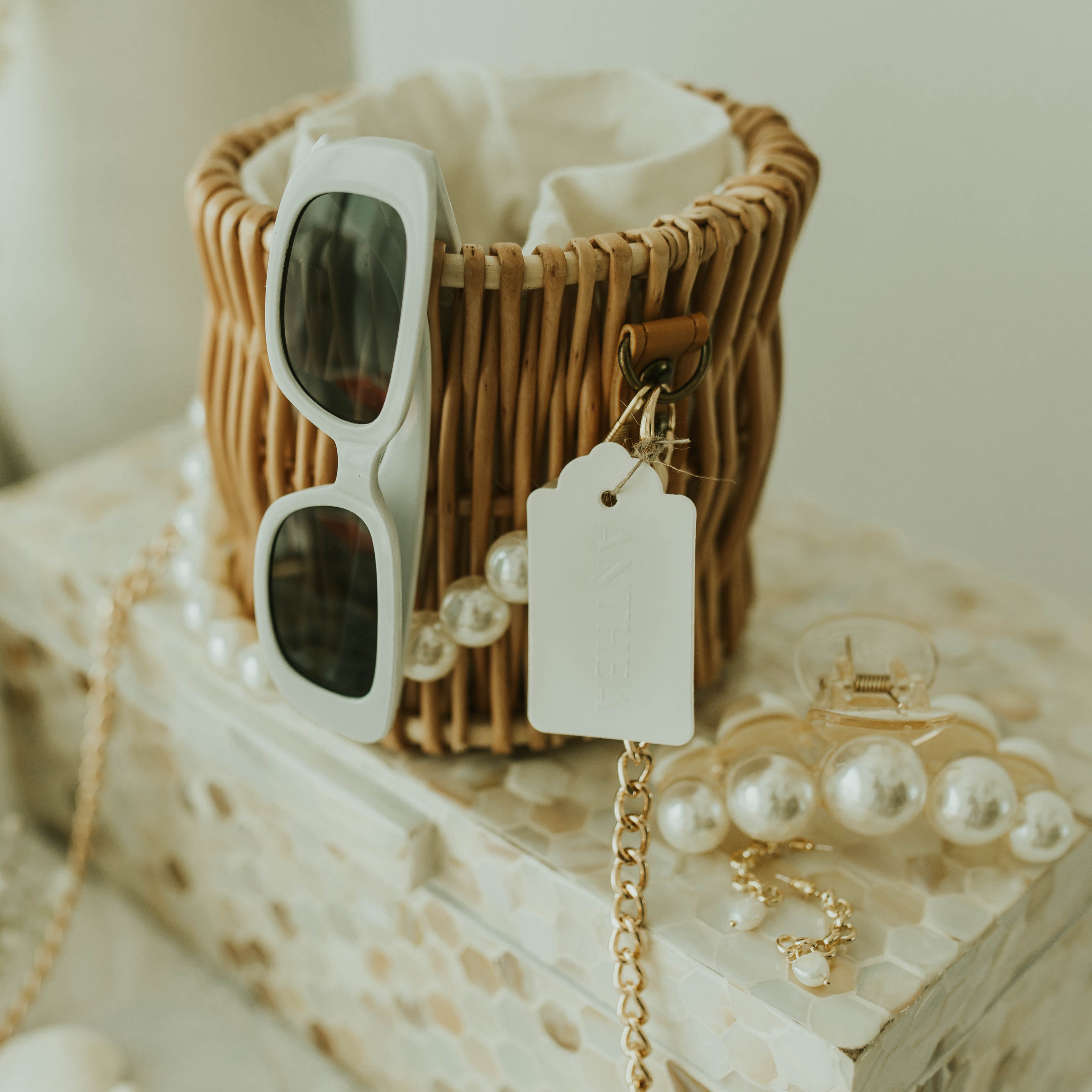 helios sunnies – anthea bridal